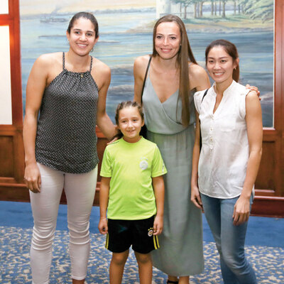 Yöneticilerin olmadığı bayramlaşma töreni!