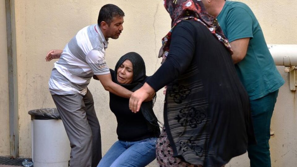 'Şaka yaptım de kalk'