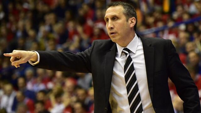 Blatt'e şampiyonluk yüzüğü
