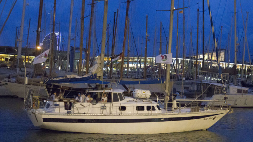 Gazze'ye özgürlük gemisi Korsika'da