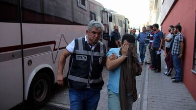 15 ilde FETÖ soruşturması!