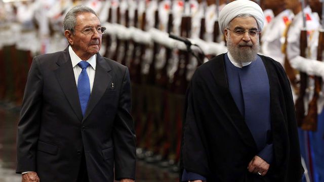 Ruhani, Küba'da Fidel ve Raul Castro ile görüştü