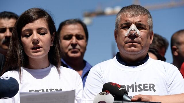 Vekilin baretle burnunu kıran polise ceza