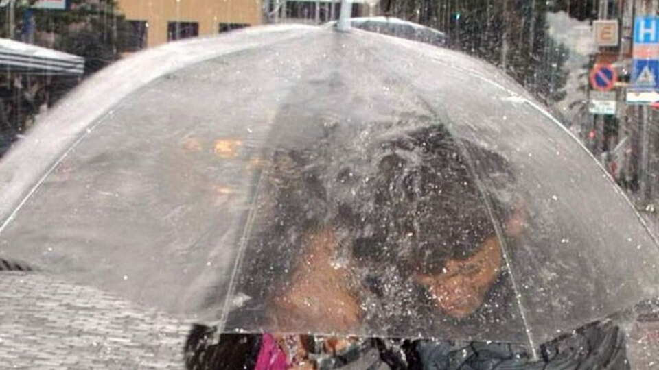 İstanbul'da sağanak çilesi!