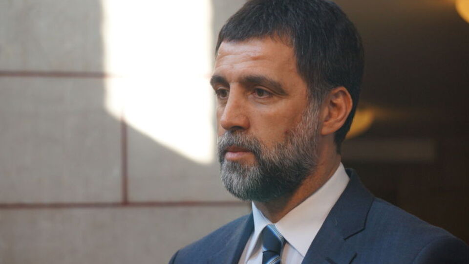 Galatasaray, Hakan Şükür dahil 5 ismi ihraç etti!