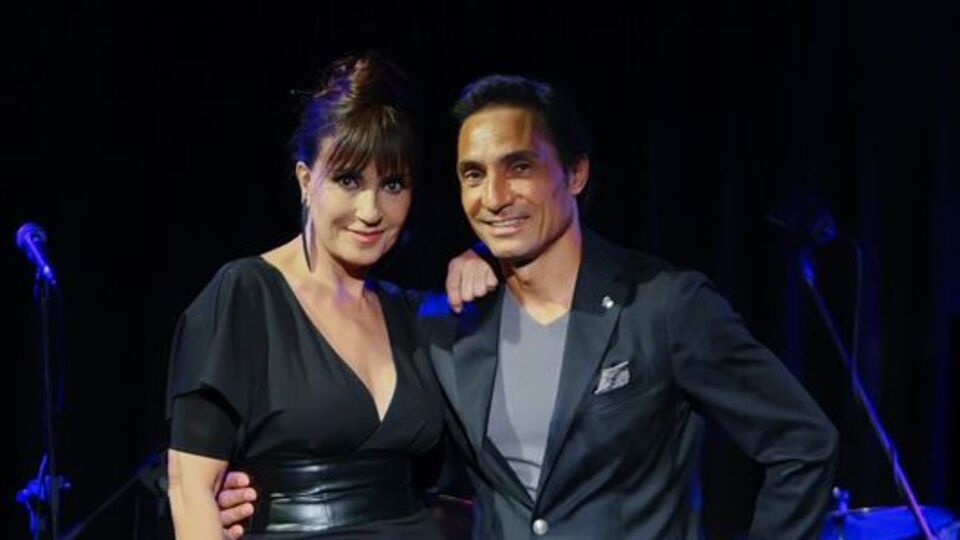 Tarık Akan'a şarkılı anma