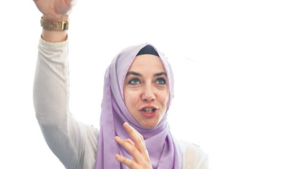 Kadın basketçiye başörtü izni!