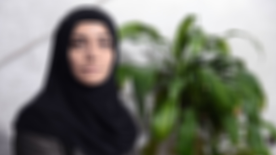 Avusturya'da başörtülü kadına saldırı