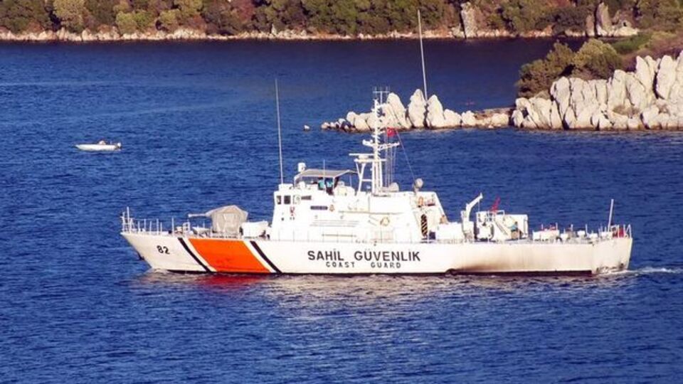 Rodos'a kaçan 10 FETÖ'cü tutuklandı
