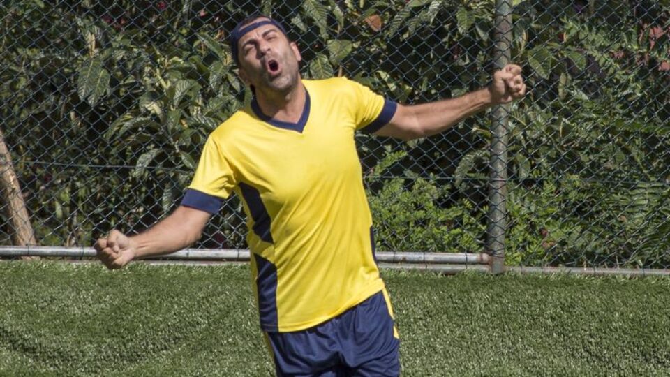 Karayel'den futbol şov