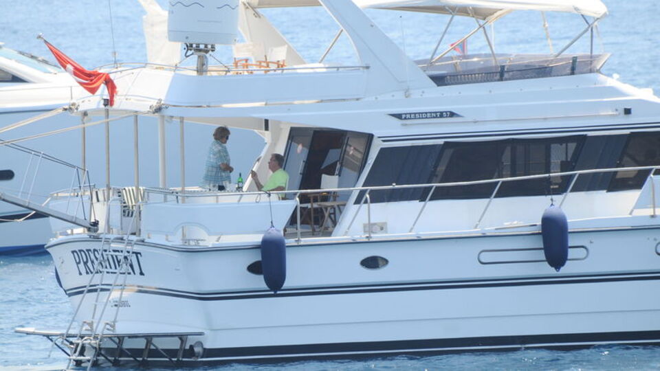 Tansu Çiller'in eski yatından 134 göçmen çıktı!