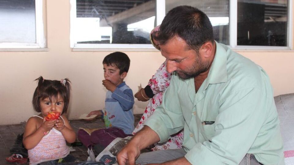 Suriyelilere her ay 100'er lira destek verilecek