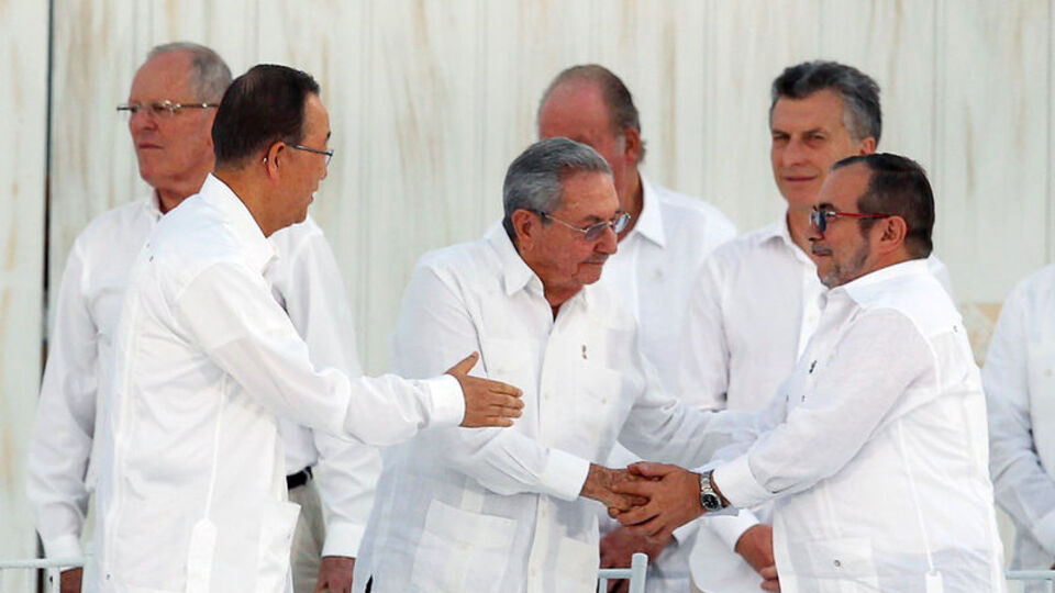 Tarihi anlaşma imzalandı!