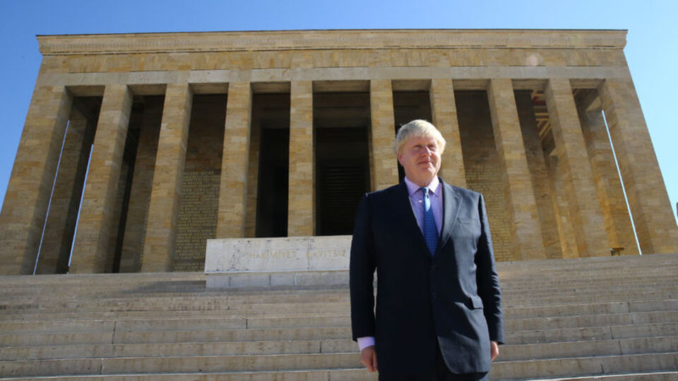 Yıldırım ile Johnson bir araya geldi