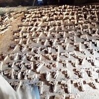 Üsküdar'da boş arazide yapılan kazıda yüzlerce tabanca bulundu