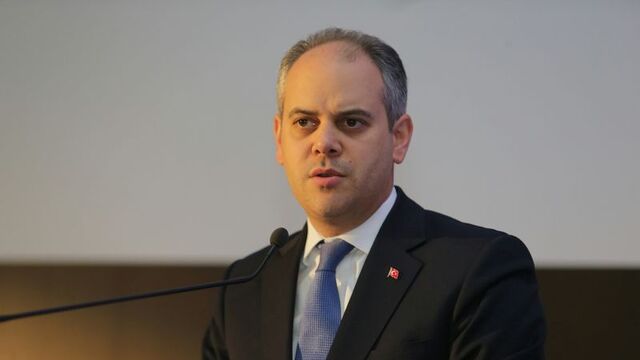 "İstanbul'da yapılması çok önemli"