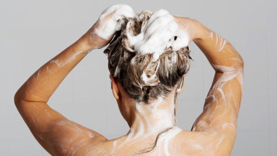 Bu ürünlere dikkat! Saçı döküyor, ağzı uyuşturuyor