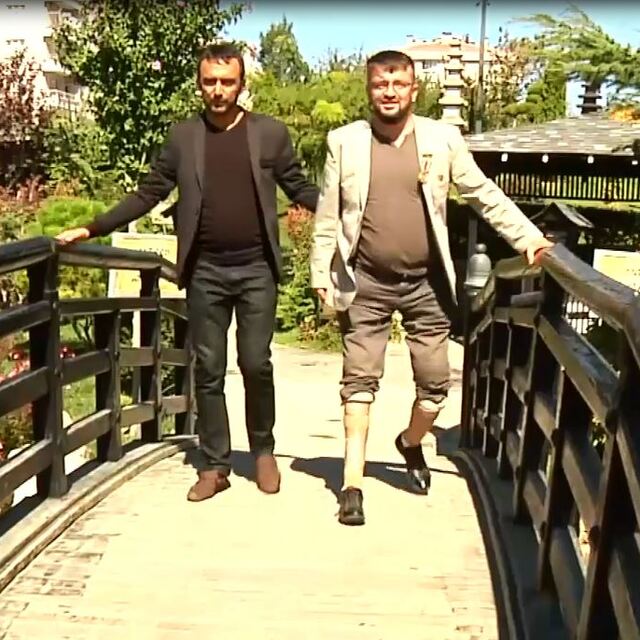 İki gazinin göz yaşartan hikayesi! 'Öyle bırakıp gitmek yok, biz yıkılmayız'