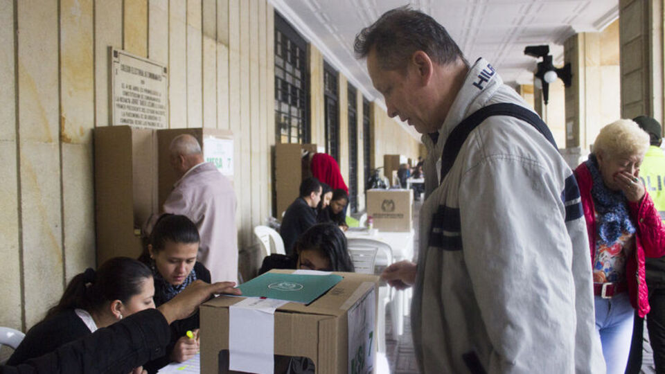 Kolombiya'da tarihi referandumun sonucu belli oldu!