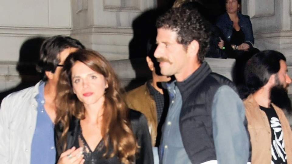 Ayakta durmakta zorlandı