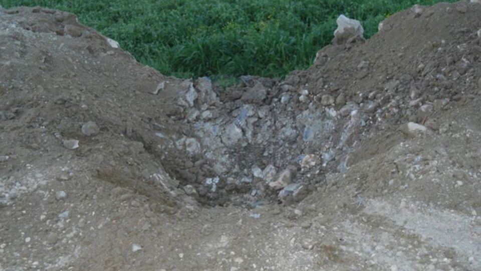 Yayladağı kırsalına top mermisi atıldı