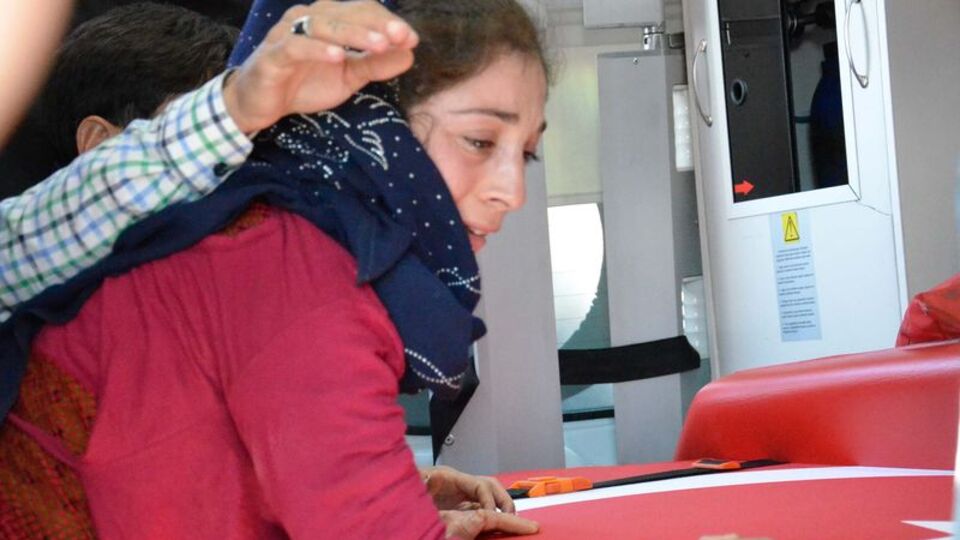 Gözyaşlarıyla uğurladı!