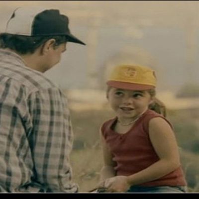 Bir dönemin ünlü modeli şimdi ne yapıyor?