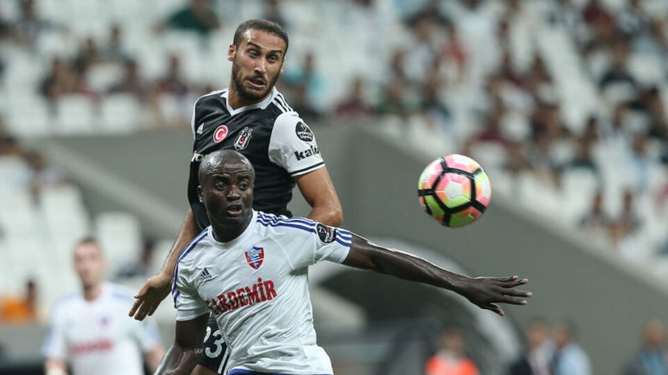 Atatürk şiiri okudu