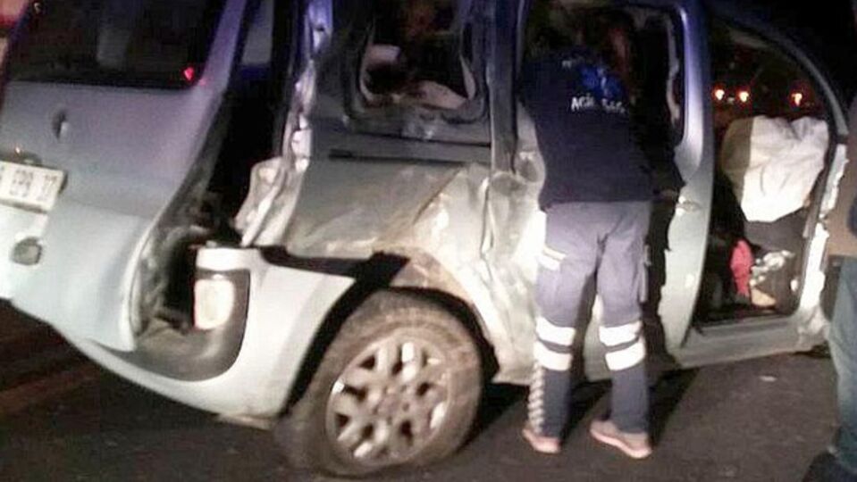 Denizli'de zincirleme trafik kazası! Ölü ve yaralılar var