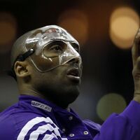 Bryant'ın maskesi satışa çıkıyor