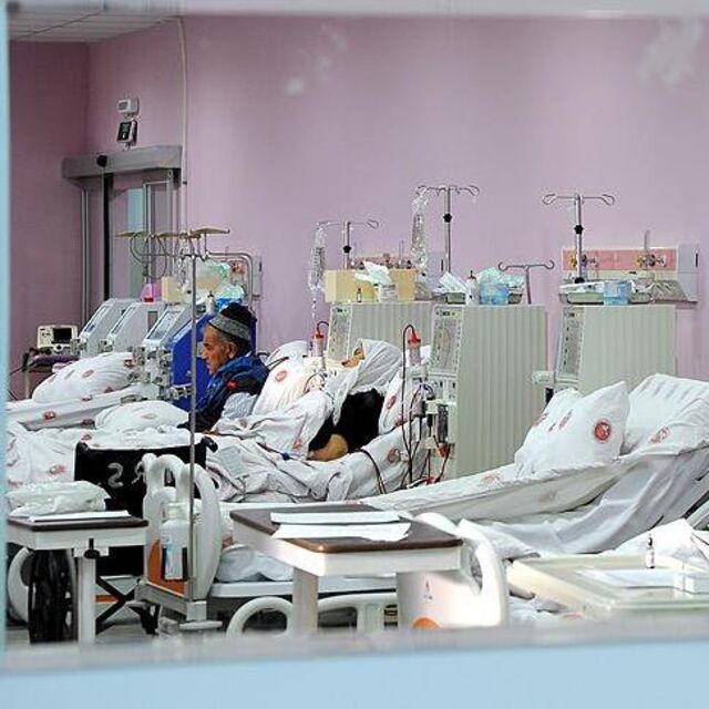 'Diyaliz tedavisi alanlarda Hepatit C riski artıyor'