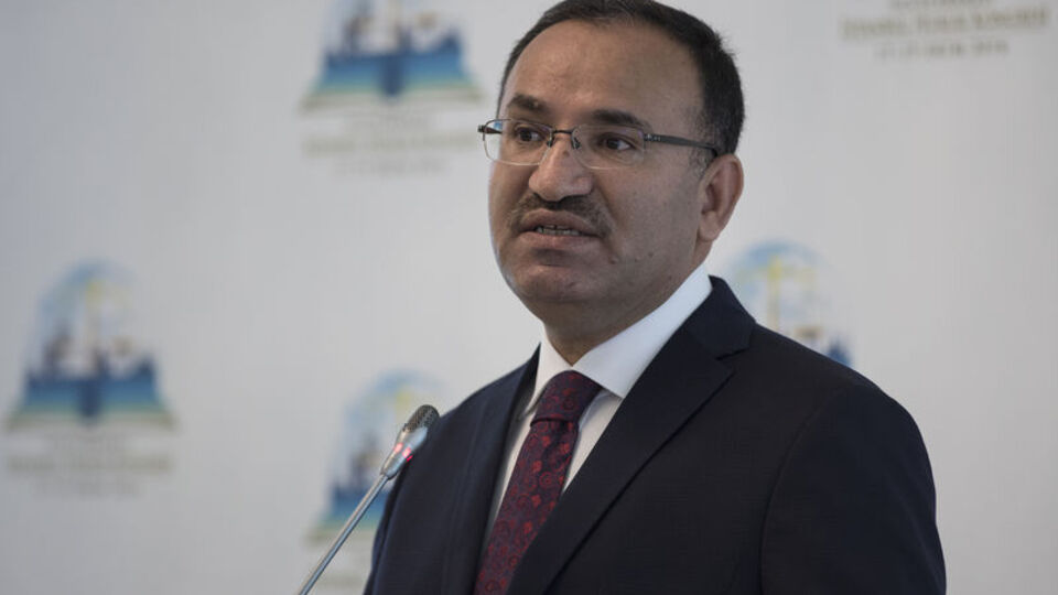 'Başkanlık' referandumu için yeni tarih