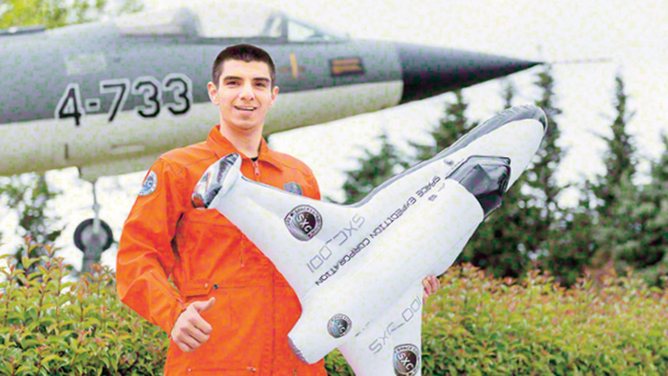 Uzaydaki ilk Türk Halil, Habertürk'e konuştu