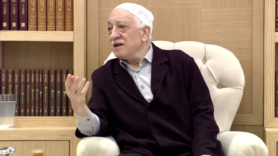 FETÖ'nün Gine'deki okulları devredildi