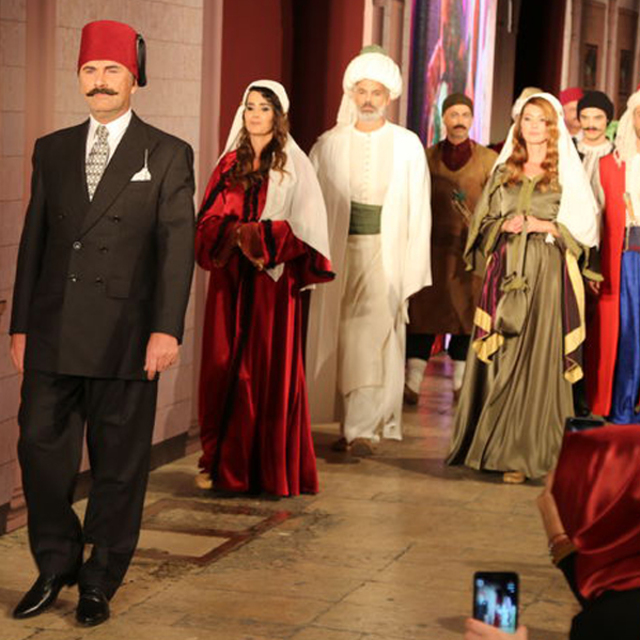 Faruk Saraç'tan Kapalıçarşı defilesi