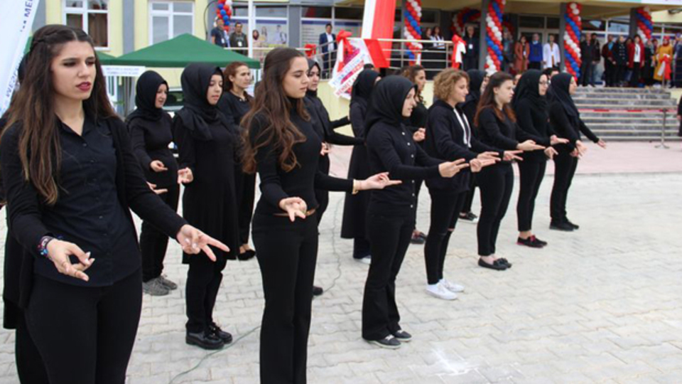 İstiklal Marşı'nı bir de böyle dinleyin