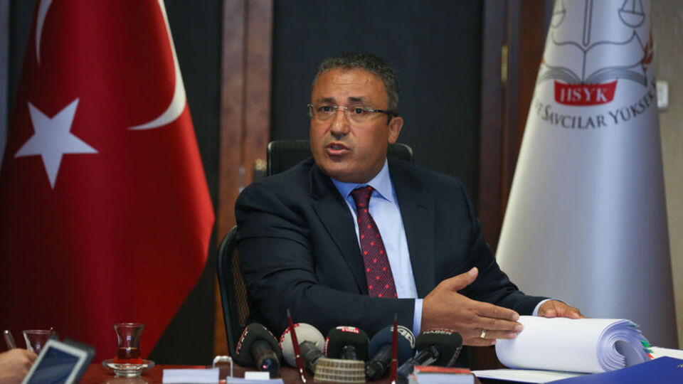 "Bylock kullanan 300'ün üzerinde itirafçı hâkim ve savcı var"