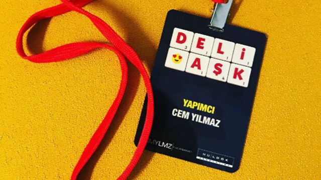 Cem Yılmaz "Deli Aşk" filmini duyurdu!