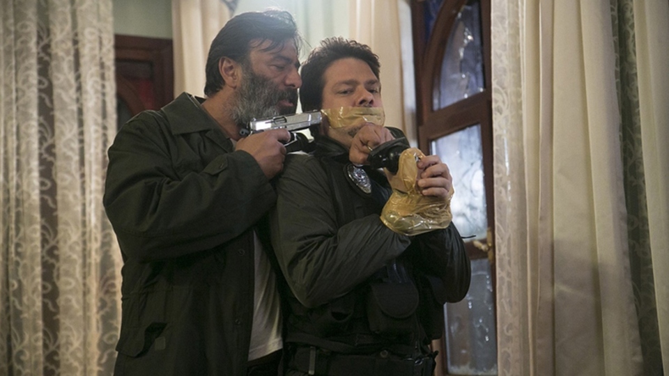 Albay, Ali'yi tuzağa düşürüyor!