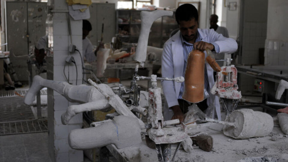 Türkiye'den Yemen'e protez merkezi