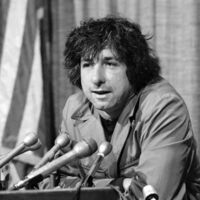 Tom Hayden kimdir?