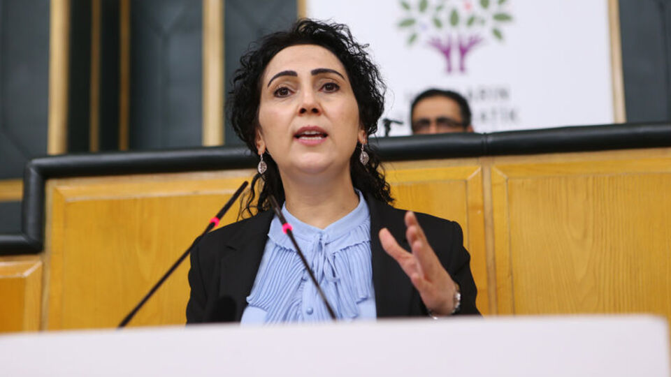 "Toplumun talebi başkanlık sistemi değil"