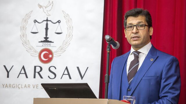 Eski YARSAV Başkanı adliyeye sevk edildi