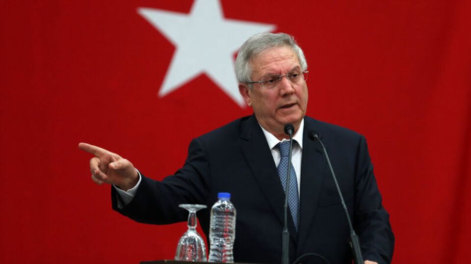 Aziz Yıldırım'a metrobüs şoku!