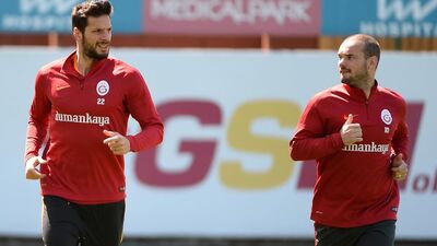 Galatasaray'da Sneijder şoku!
