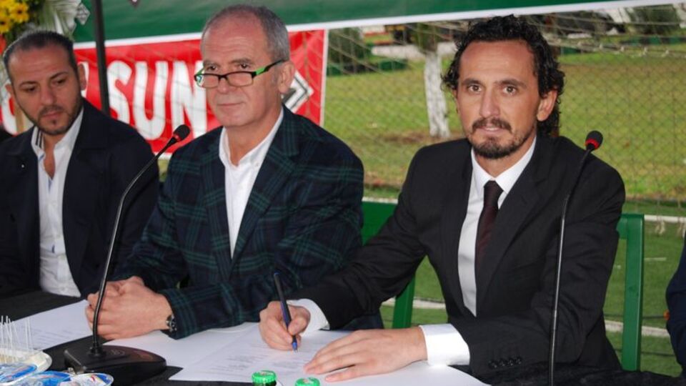 Tuncay Şanlı imzayı attı!