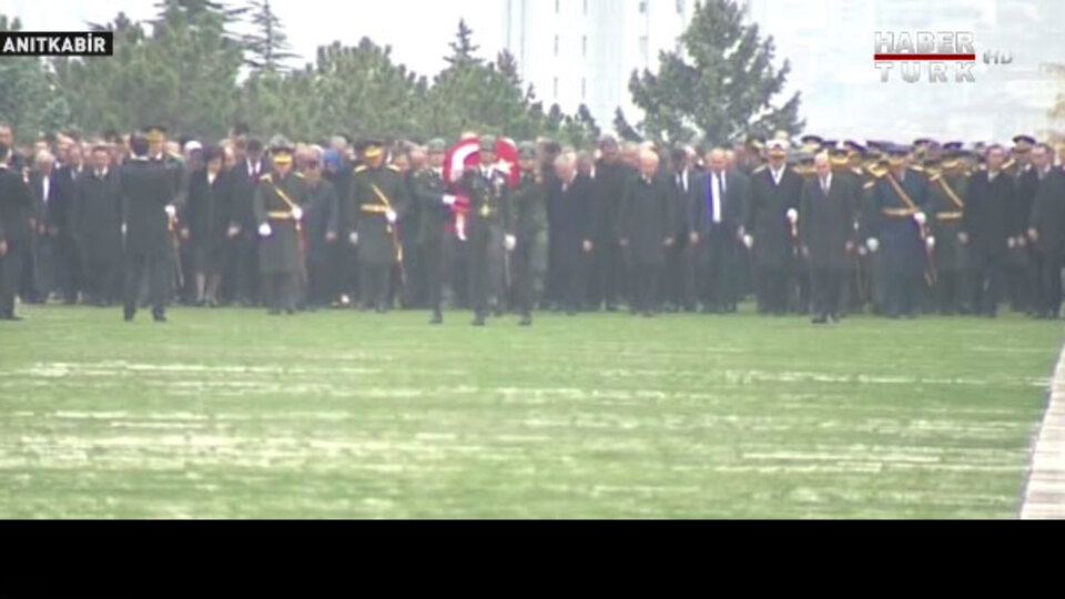 Devlet erkanı Anıtkabir'de buluştu