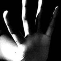 İşitme engelli kız tecavüz sonucu hamile kaldı