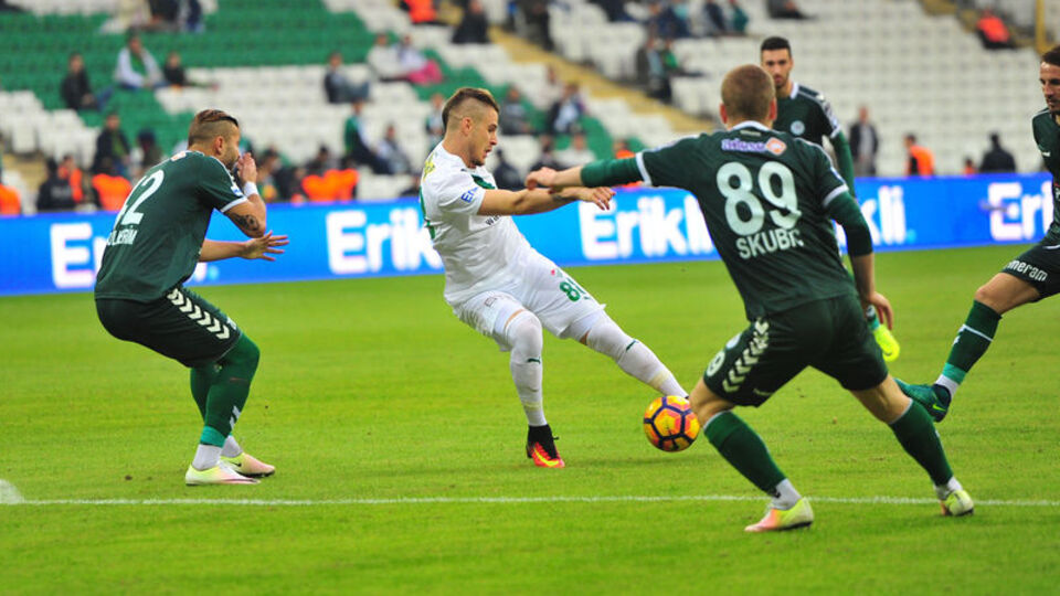 Timsah, Konya'yı avladı!