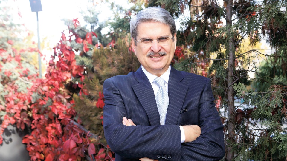 "Erdoğan FETÖ mücadelesinde yalnız ve samimi"